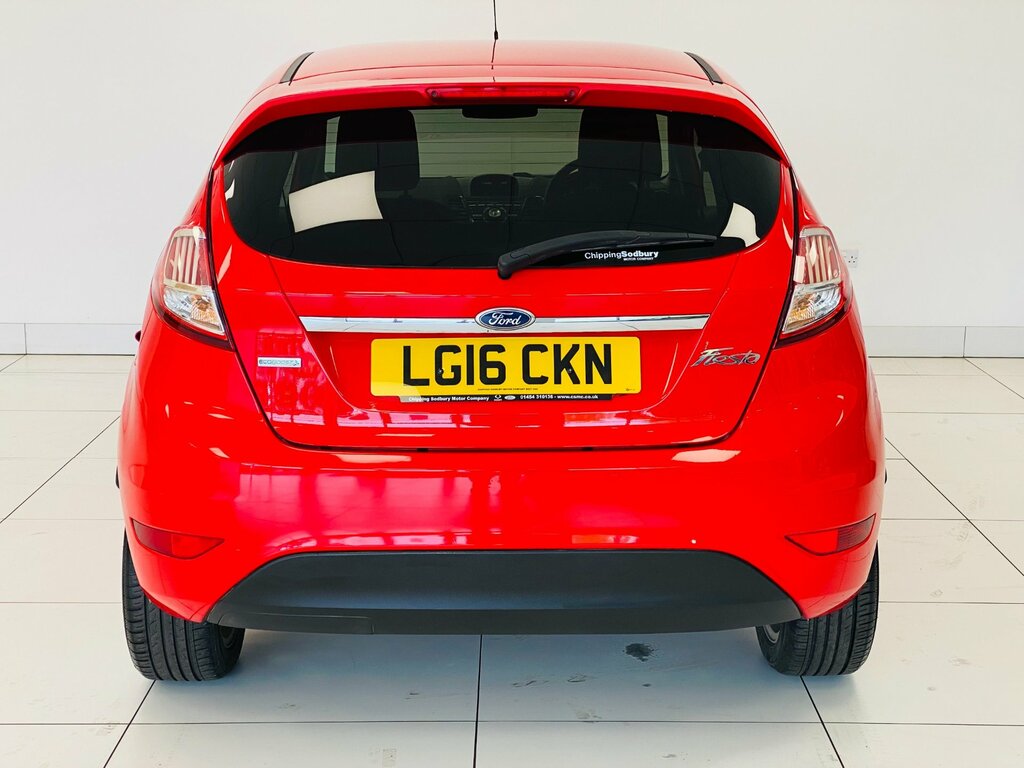 Ford Fiesta Ecoboost Titanium Hatchback Euro LG16CKN Red #5