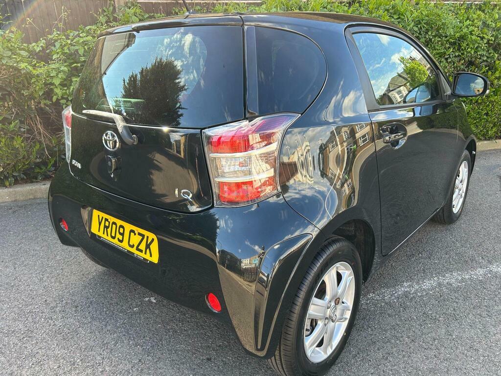 Toyota IQ 1.0 Vvt-i Multidrive Euro 4 Black #2