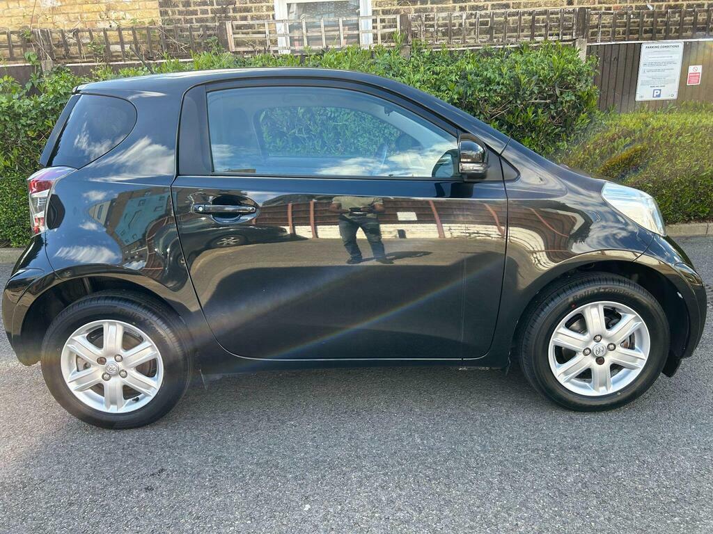 Toyota IQ 1.0 Vvt-i Multidrive Euro 4 Black #5