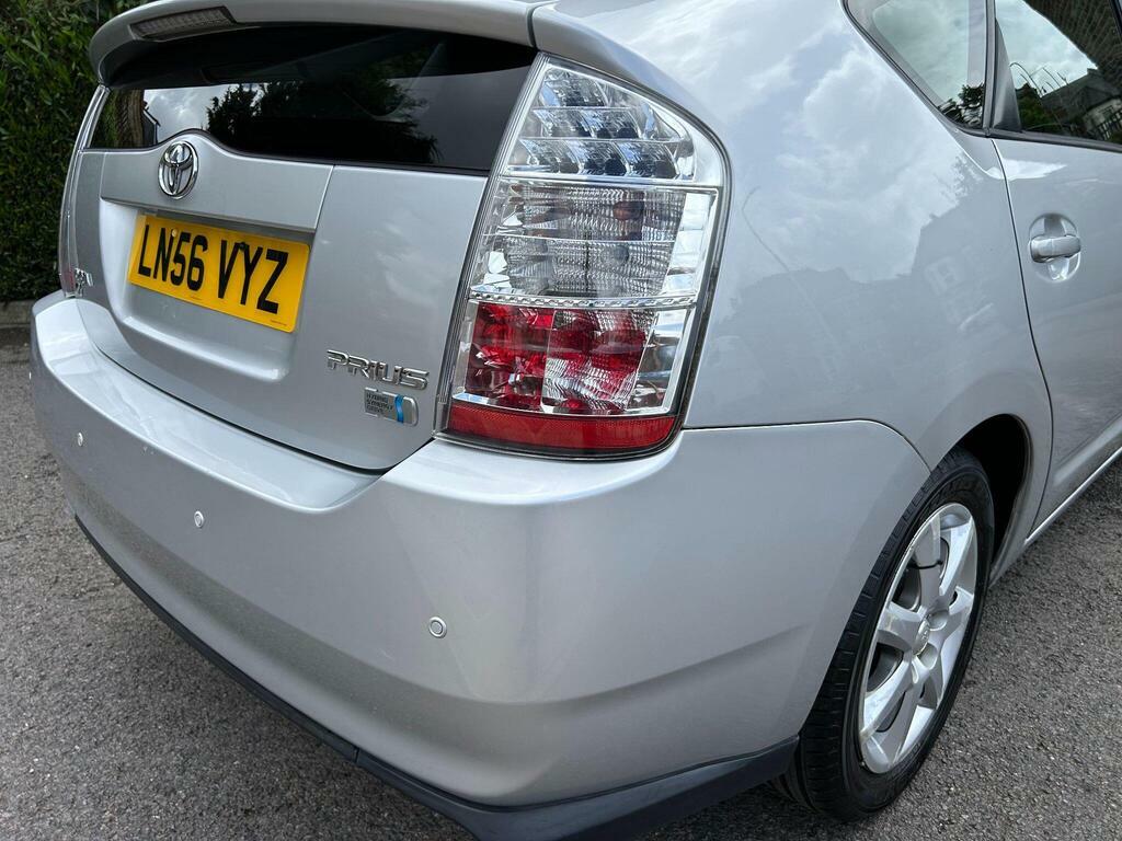 Toyota Prius Black #72