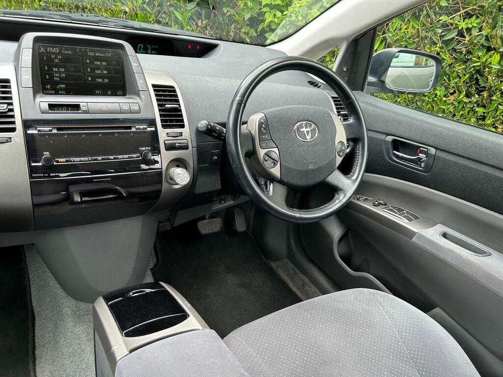 Toyota Prius Black #13