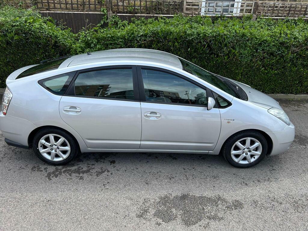 Toyota Prius Black #57