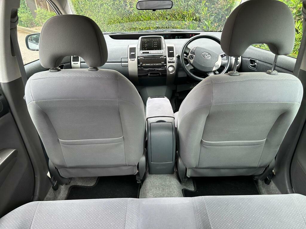 Toyota Prius Black #30