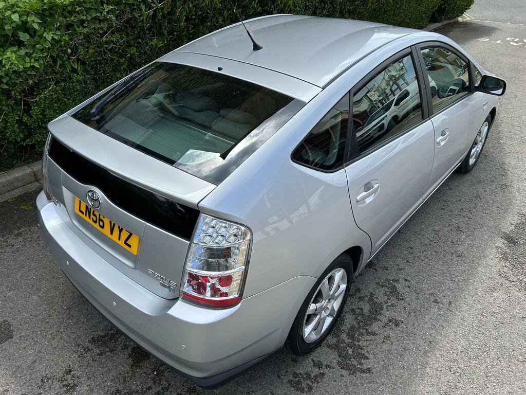 Toyota Prius Black #54