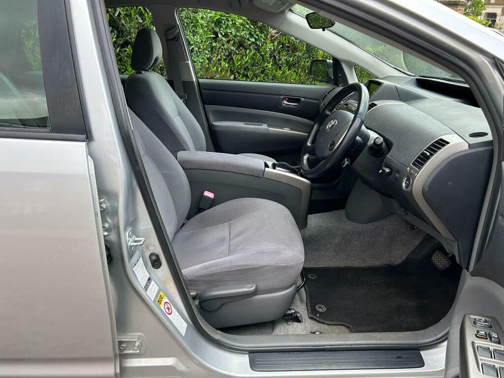 Toyota Prius Black #17