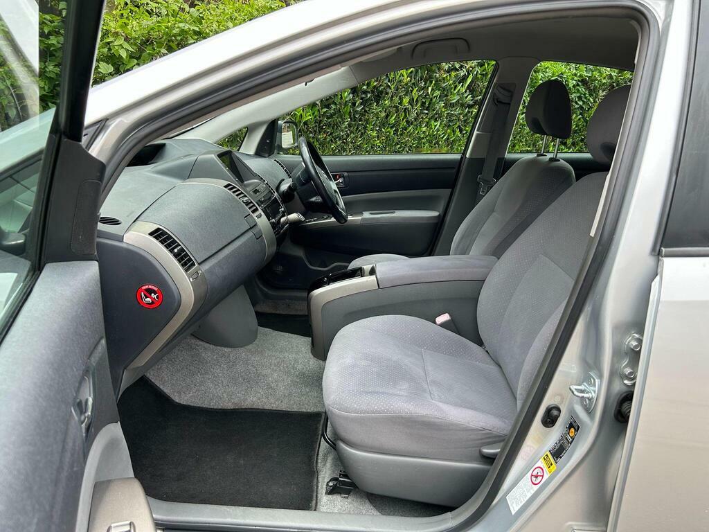 Toyota Prius Black #18