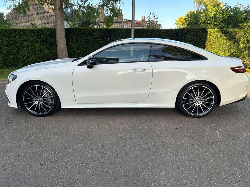 Mercedes-Benz E Class 2.0 E300h Mhev Amg Line Night Edition Premium Plu White #6