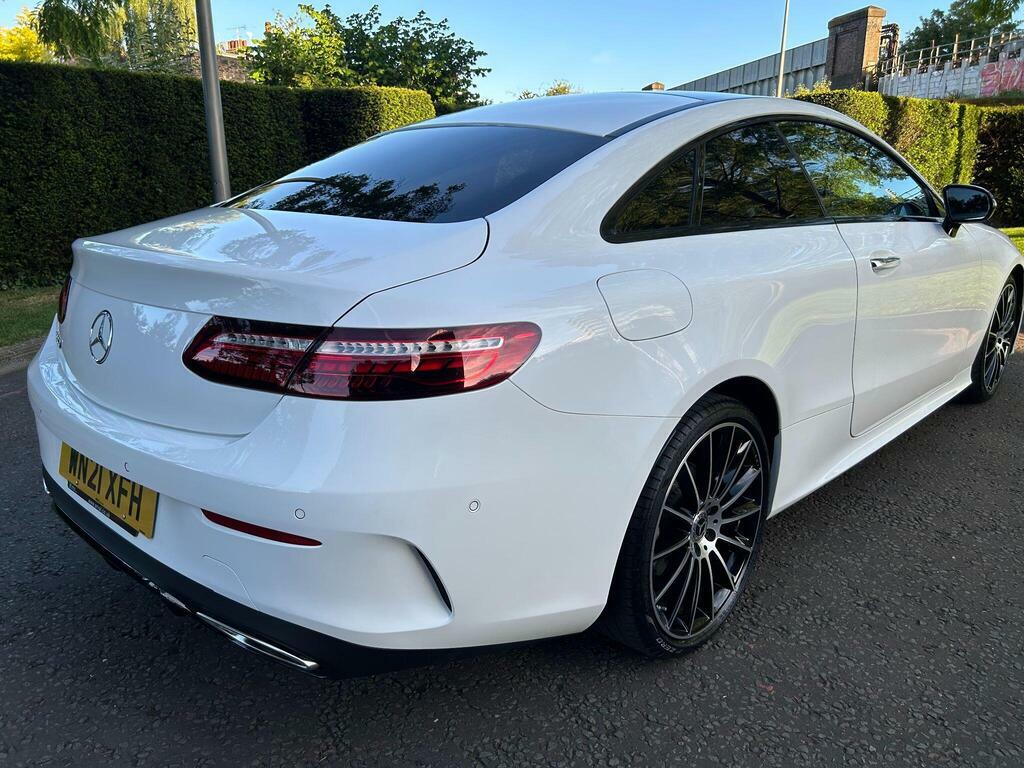 Mercedes-Benz E Class 2.0 E300h Mhev Amg Line Night Edition Premium Plu White #4
