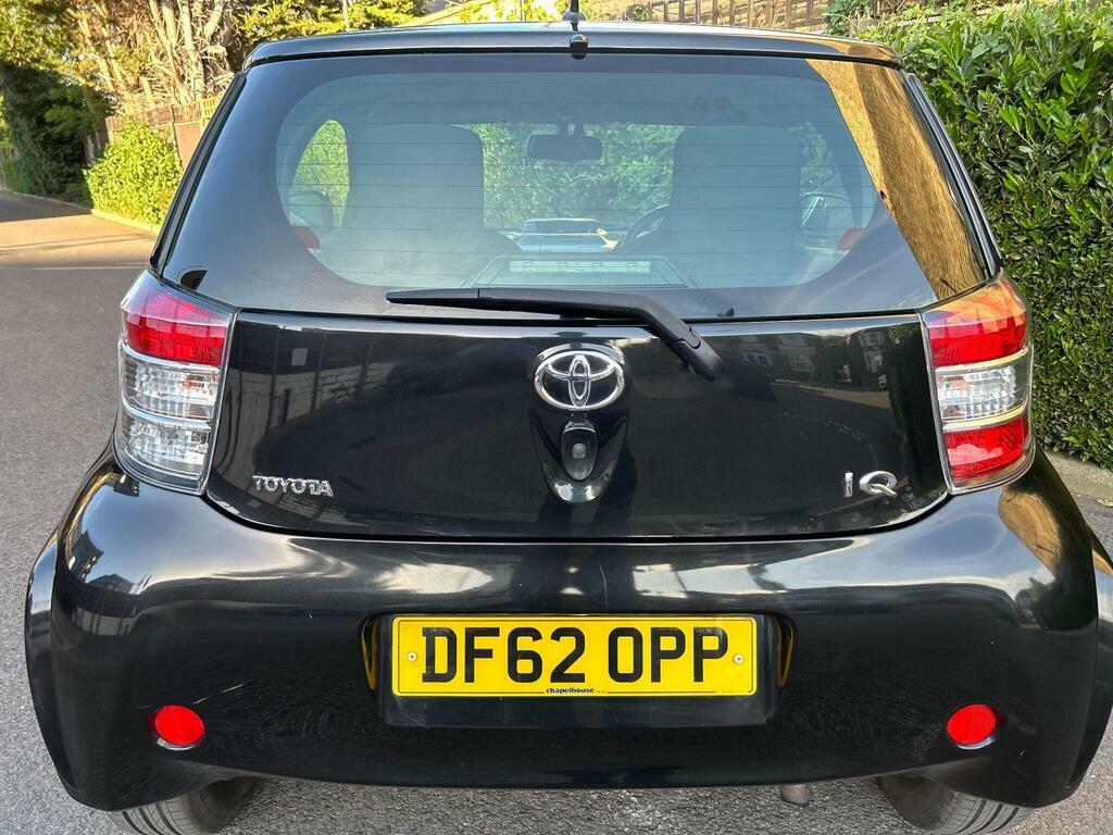 Toyota IQ 1.0 Vvt-i 2 Multidrive Euro 5 Black #3