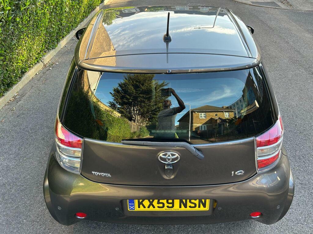 Toyota IQ 1.0 Vvt-i Hatchback White #58