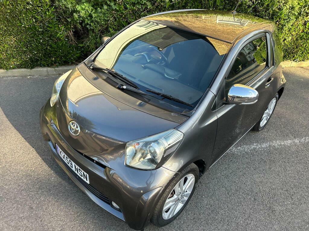 Toyota IQ 1.0 Vvt-i Hatchback White #60