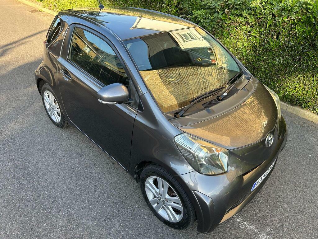 Toyota IQ 1.0 Vvt-i Hatchback White #62