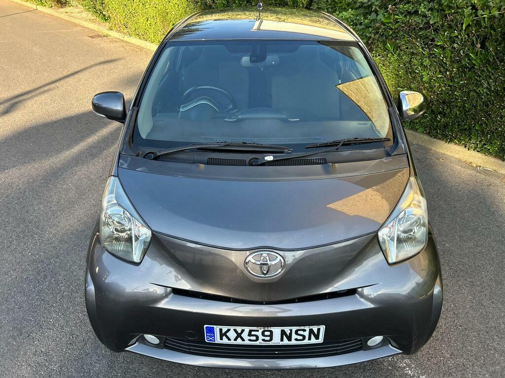 Toyota IQ 1.0 Vvt-i Hatchback White #65