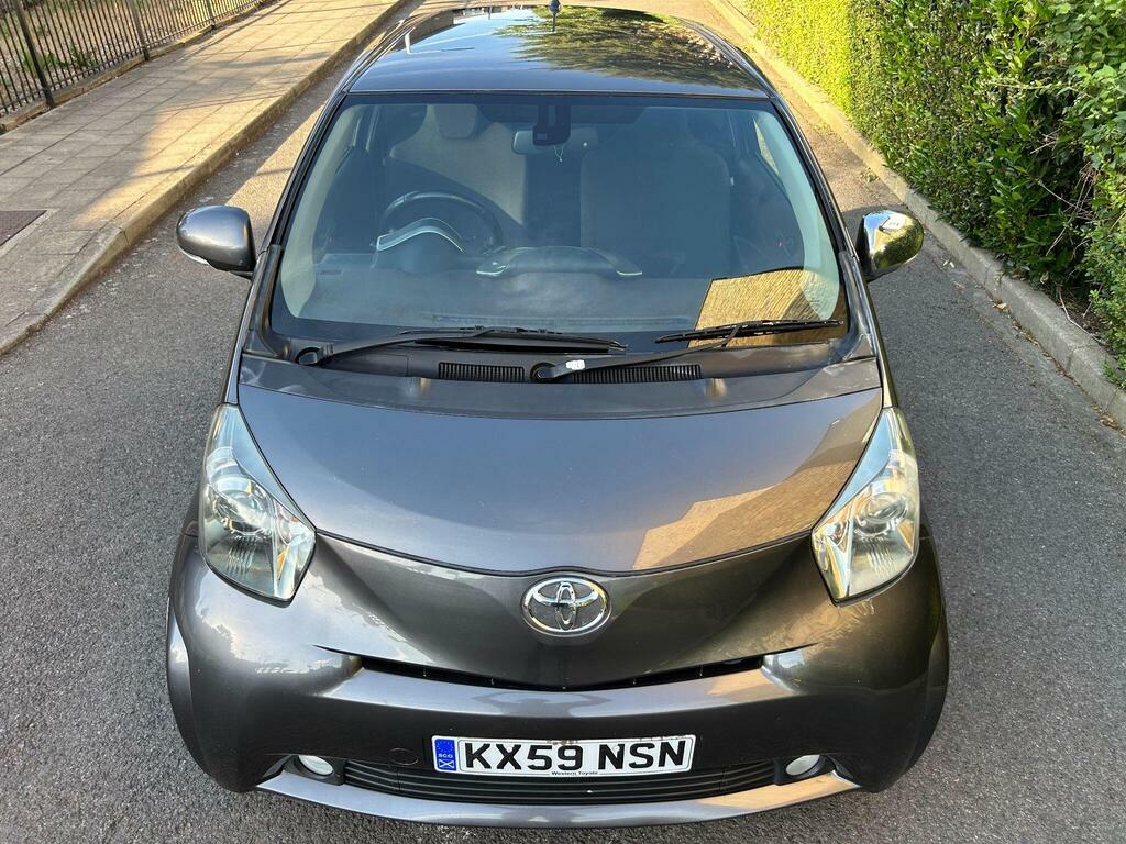 Toyota IQ 1.0 Vvt-i Hatchback White #67