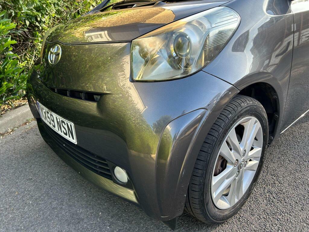 Toyota IQ 1.0 Vvt-i Hatchback White #80