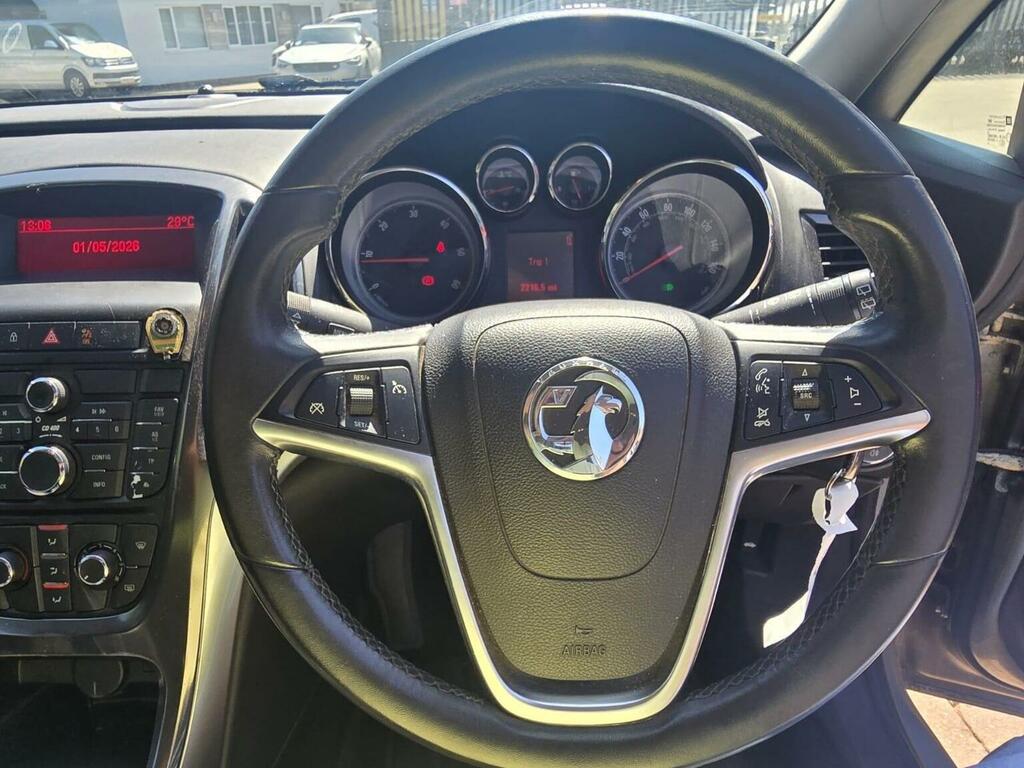 Vauxhall Astra Hatchback 1.7 Cdti Se Euro 5 201010 Silver #4