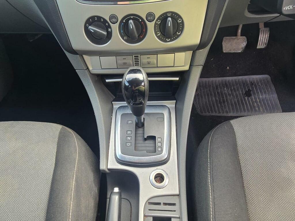 Volkswagen e-Up Auto 5dr Blue #26