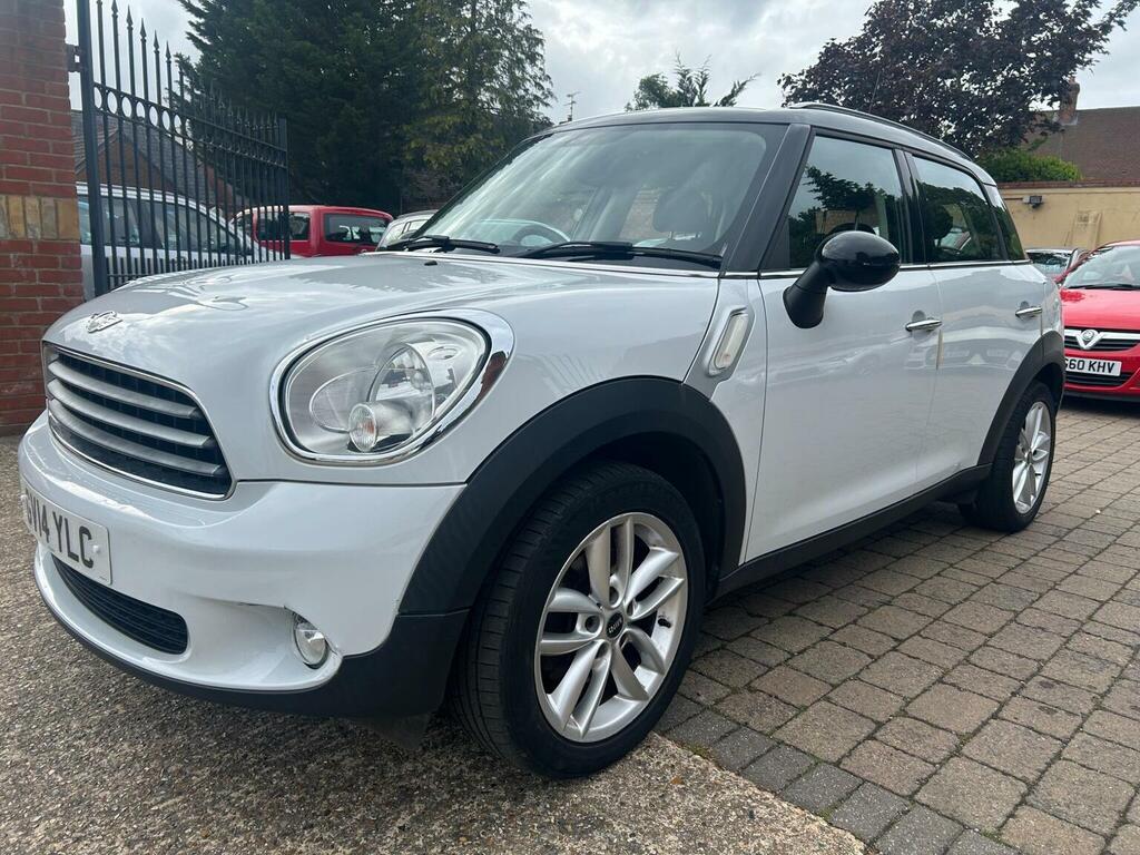 Mini Countryman Suv 1.6 Cooper Euro 6 201414 GV14YLC White #2