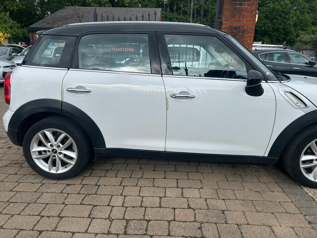 Mini Countryman Suv 1.6 Cooper Euro 6 201414 GV14YLC White #5
