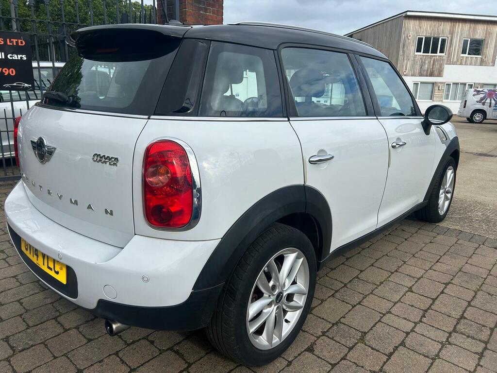 Mini Countryman Suv 1.6 Cooper Euro 6 201414 GV14YLC White #4