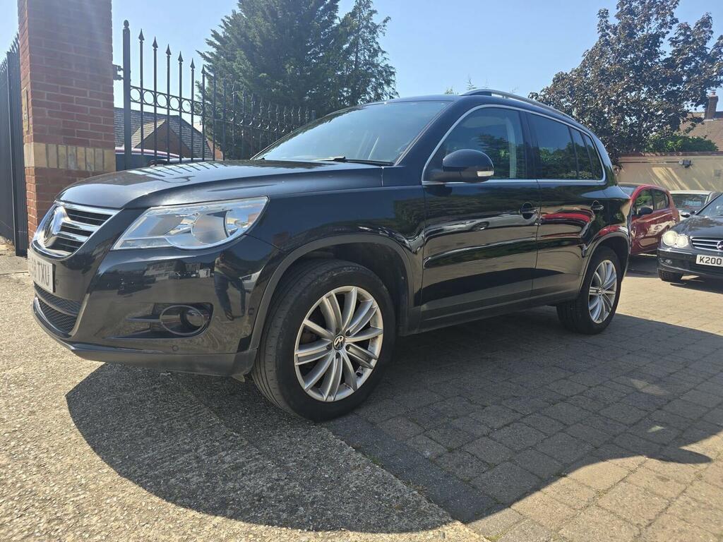 Volkswagen Tiguan Suv 2.0 Tdi Se 4Wd Euro 4 200958 Black