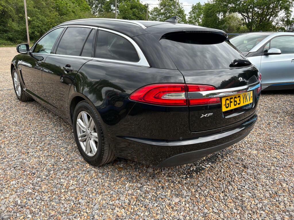 Jaguar XF 2.2D Luxury Sportbrake Euro 5 S S GF63YKV Black #5