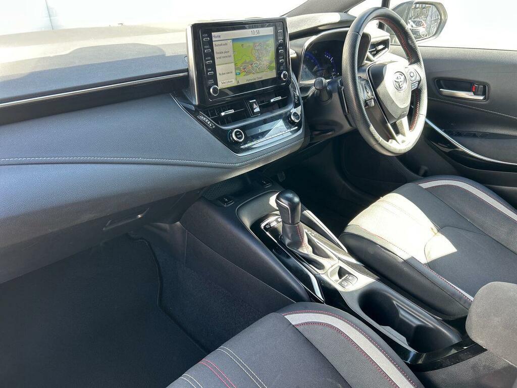 Toyota Corolla 2.0 Vvt-h Gpf Gr Sport Hatchback Hybrid YP21TWM White #2