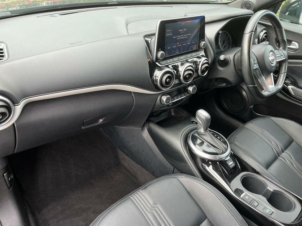Nissan Juke 1.6 Premiere Edition Suv Hybrid Eu PN72WHE Black #2