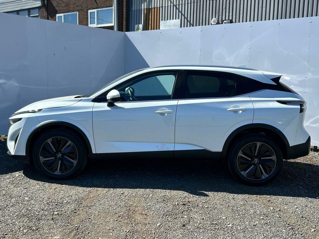 Nissan Qashqai 1.3 Dig-t Mhev Tekna Suv Hybrid Xtron E OE25UJC White #6