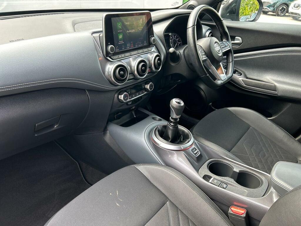 Nissan Juke 1.0 Dig-t Tekna Suv Euro 6 Ss PK22MVG Grey #2