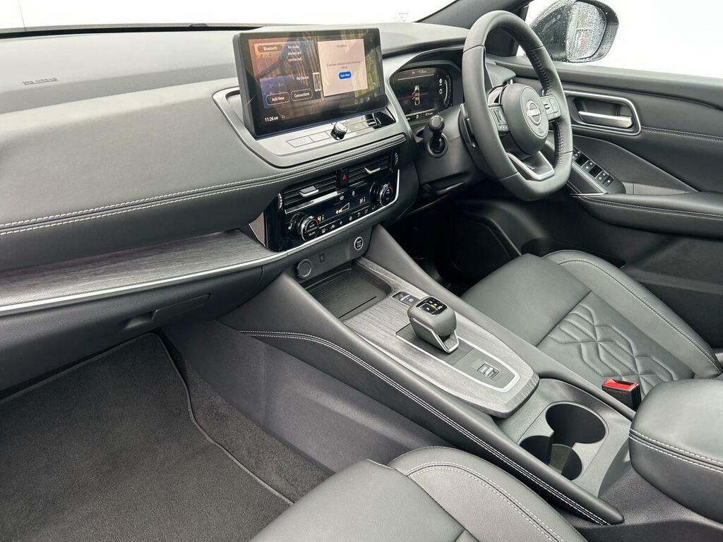 Nissan Qashqai 1.3 Dig-t Mhev Tekna Suv Hybrid Xtron E OW25YSS Black #2