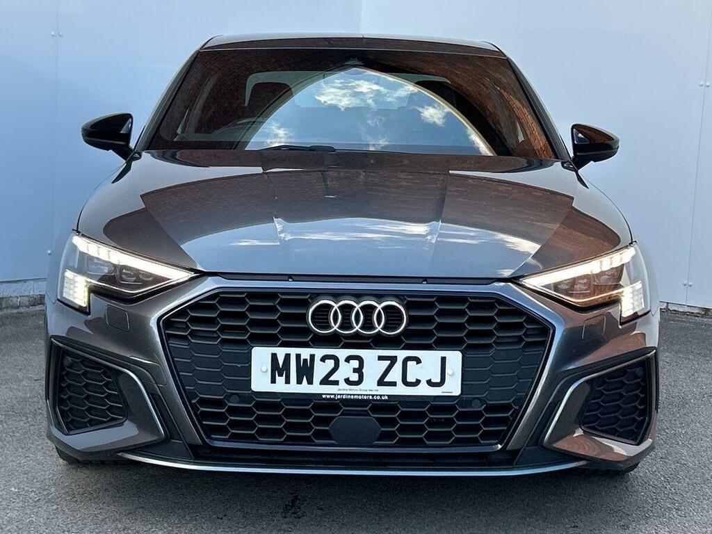 Audi A3 2.0 Tdi 35 Edition 1 Saloon S Tronic Eu MW23ZCJ Grey #4