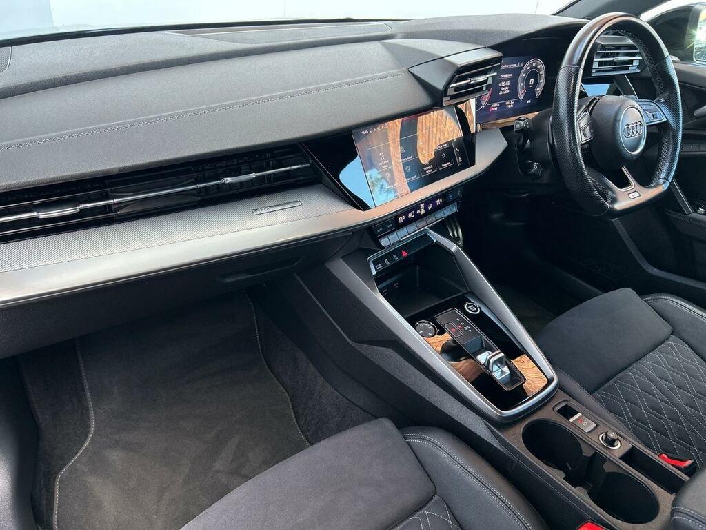 Audi A3 2.0 Tdi 35 Edition 1 Saloon S Tronic Eu MW23ZCJ Grey #2