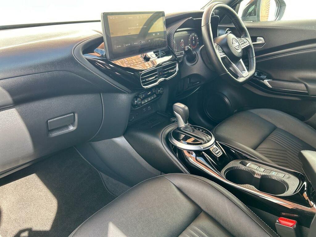 Nissan Juke 1.6 Tekna Suv Hybrid Euro 6 143 P OV75FSK Grey #2