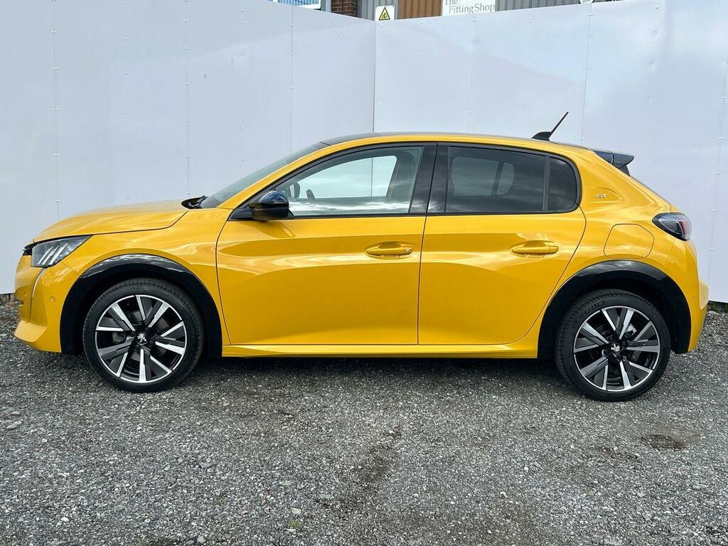 Peugeot 208 1.2 Puretech Gt Hatchback Euro 6 PK22XPW Yellow #6