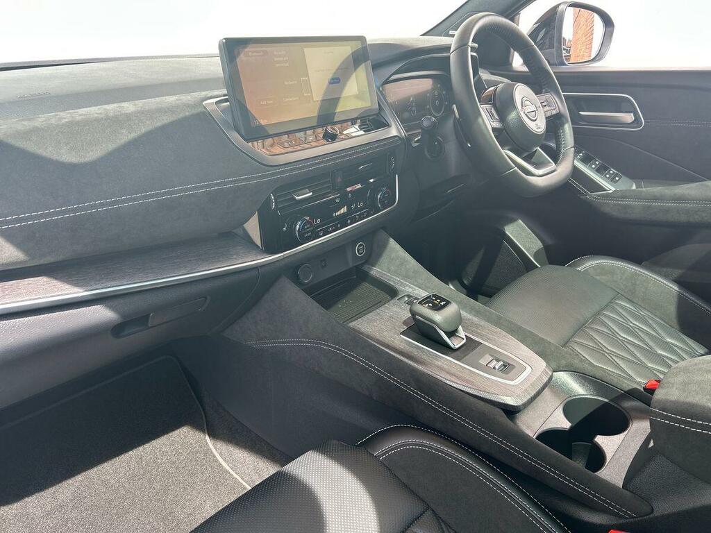 Nissan Qashqai 1.3 Dig-t Mhev Tekna Suv Hybrid Xtron OX25DWD Blue #2