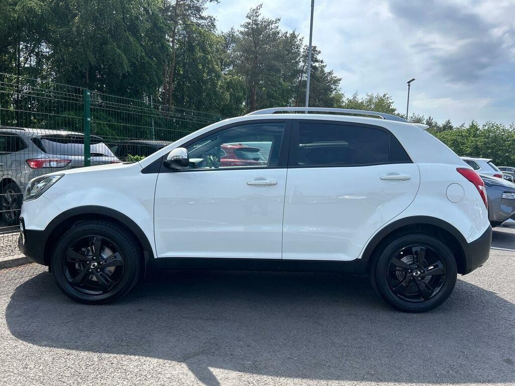 SsangYong Korando 2.2D Le Suv Euro 6 178 Ps White #6