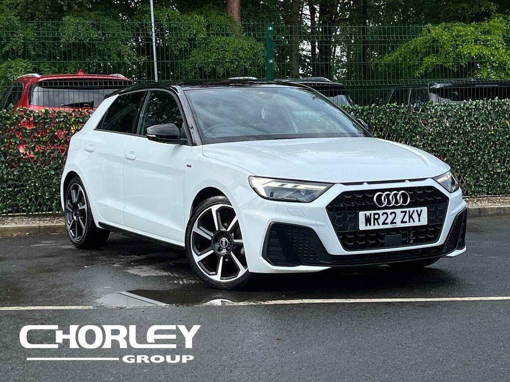 Audi A1 1.0 Tfsi 25 Black Edition Sportback Man White