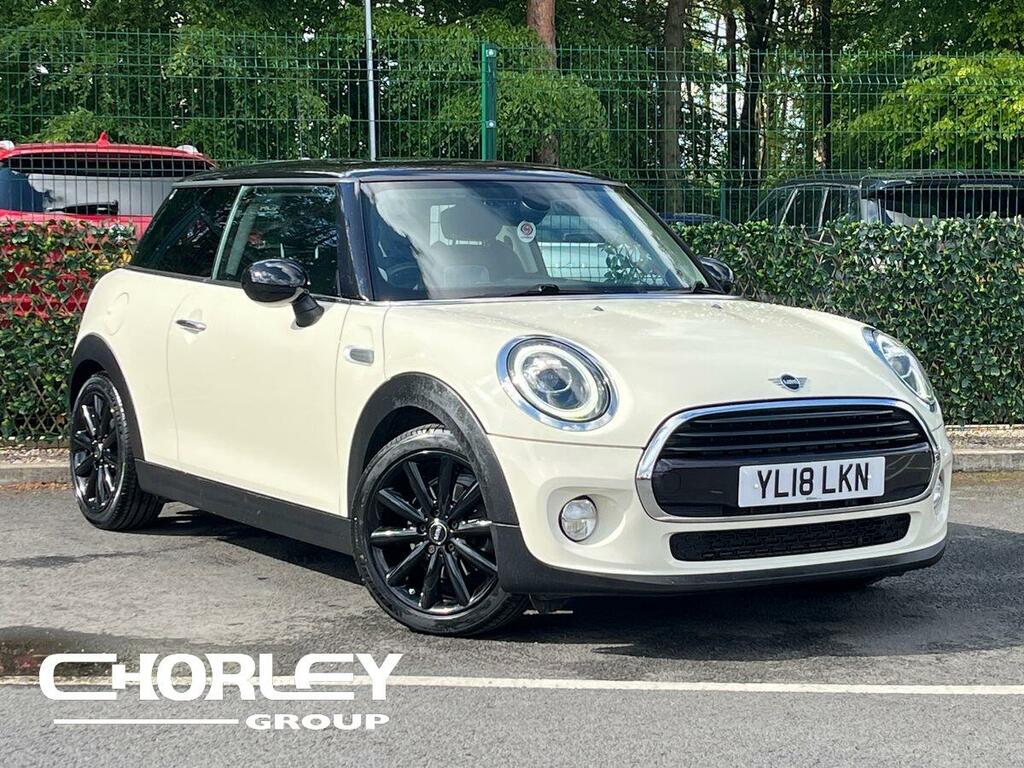 Mini Hatch 1.5 Cooper Hatchback Steptronic Euro 6 White