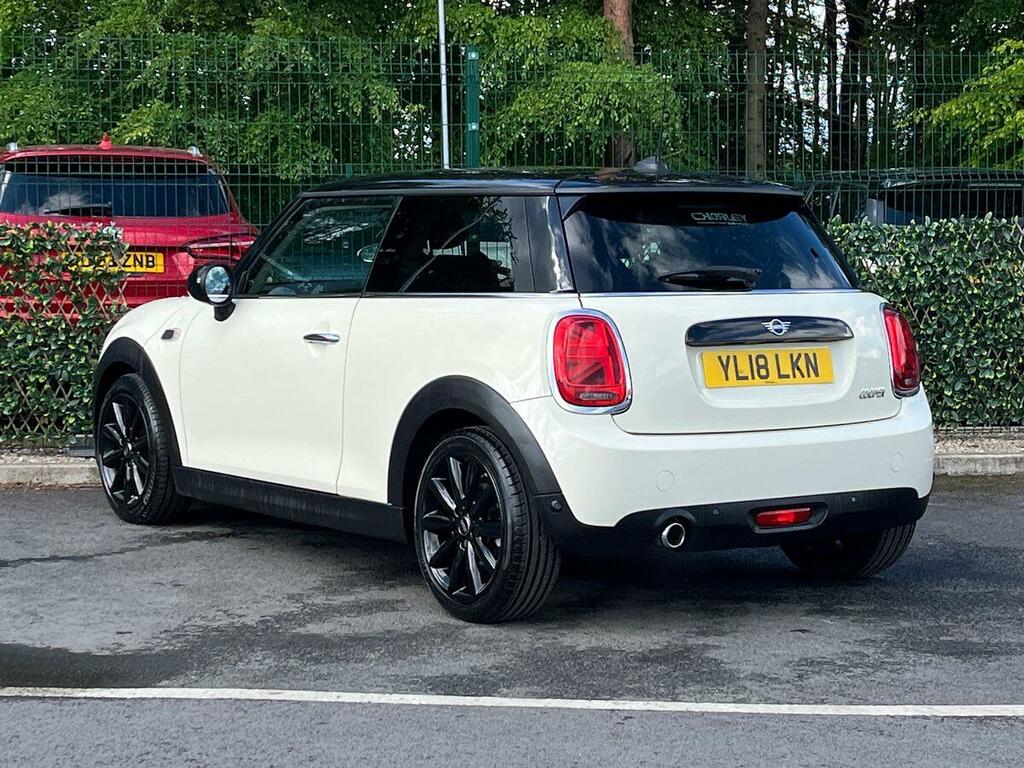 Mini Hatch 1.5 Cooper Hatchback Steptronic Euro 6 YL18LKN White #3