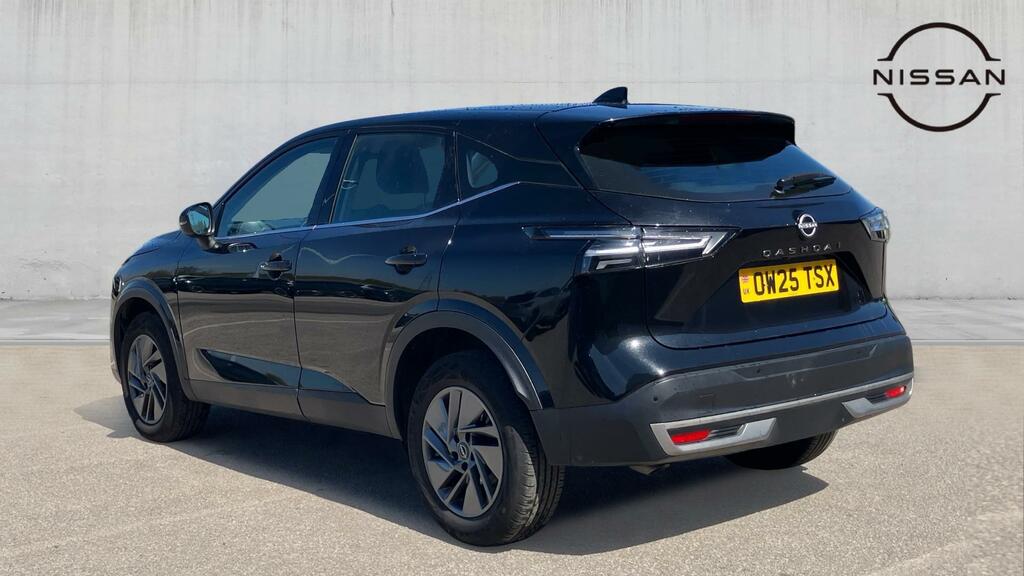 Nissan Qashqai 1.3 Dig-t Mhev Acenta Premium Suv Hybri OW25TSX Black #3