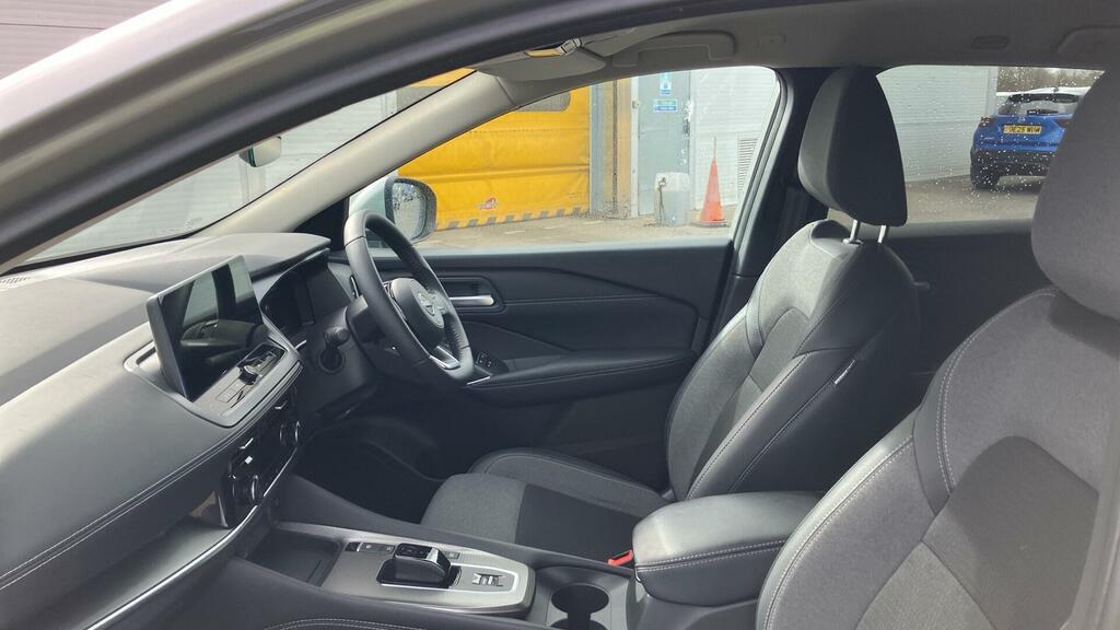 Nissan Qashqai 1.5 H E-power N-connecta Suv Hybrid Aut OW25GBY Silver #2