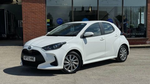 Toyota Yaris 1.5 Yaris Icon KP72HNE White #2
