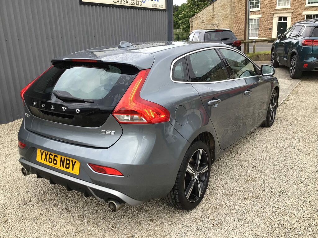 Volvo V40 2.0 D2 118 Bhp 20 Road T YX66NBY Grey #5