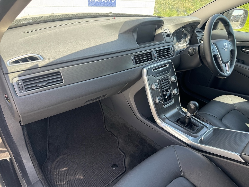 Volvo XC70 D4 Se Lux Awd Black #4