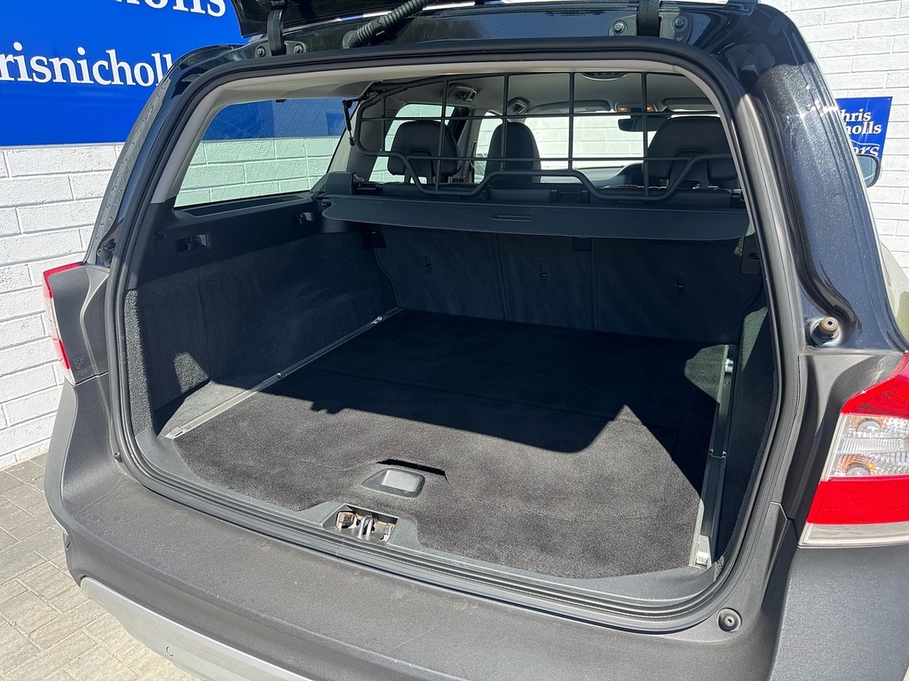 Volvo XC70 D4 Se Lux Awd Black #6