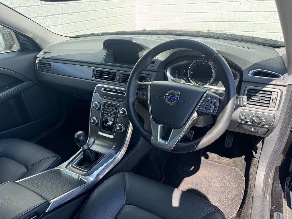 Volvo XC70 D4 Se Lux Awd Black #3