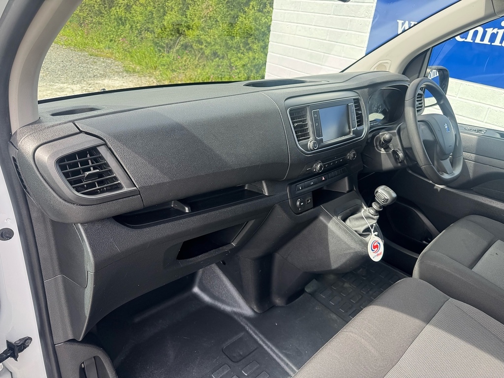 Peugeot Expert Bluehdi 1000 Professional Premium NU23XNM White #4