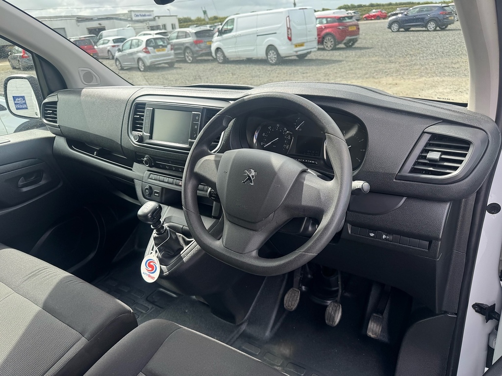 Peugeot Expert Bluehdi 1000 Professional Premium NU23XNM White #5