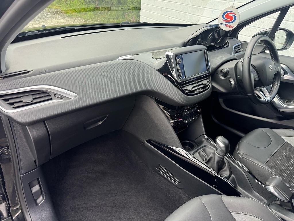 Peugeot 2008 Bluehdi Allure WF17HVY Black #6
